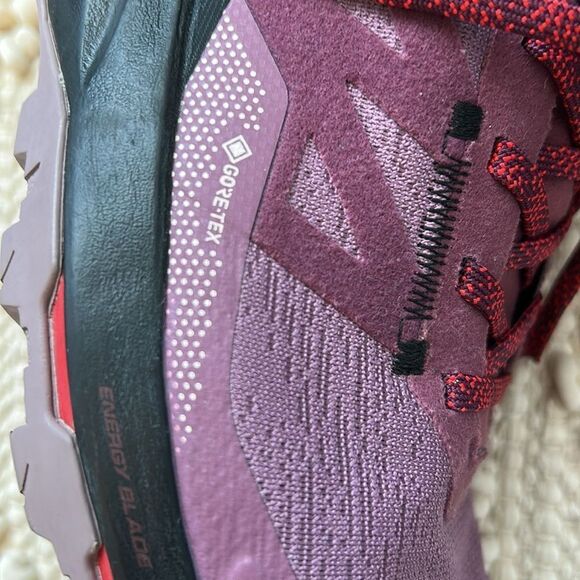Salomon OutPulse Gore-Tex Waterproof Running Hiking Shoes, 9.5 Purple 
Preowned - Picture 2 of 12